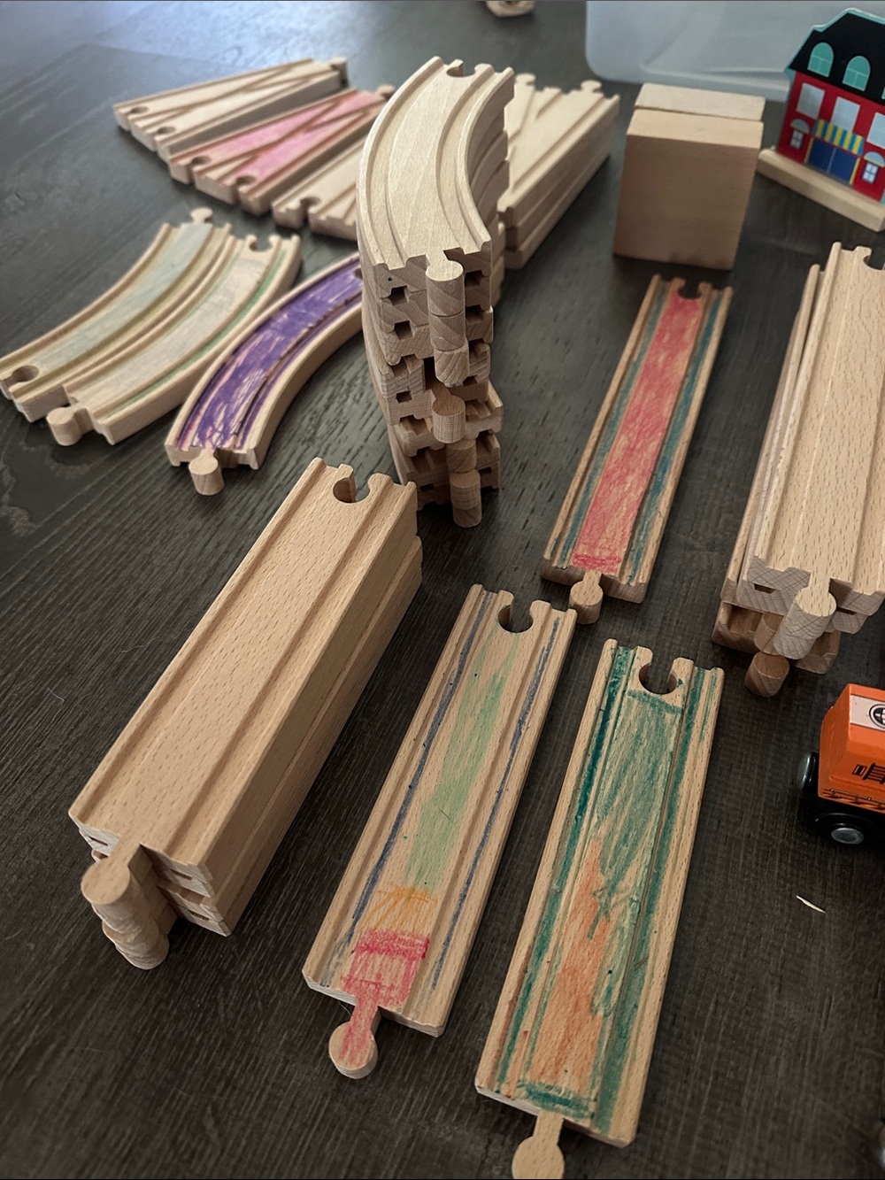 Used Train Set - Picture 2 of 3